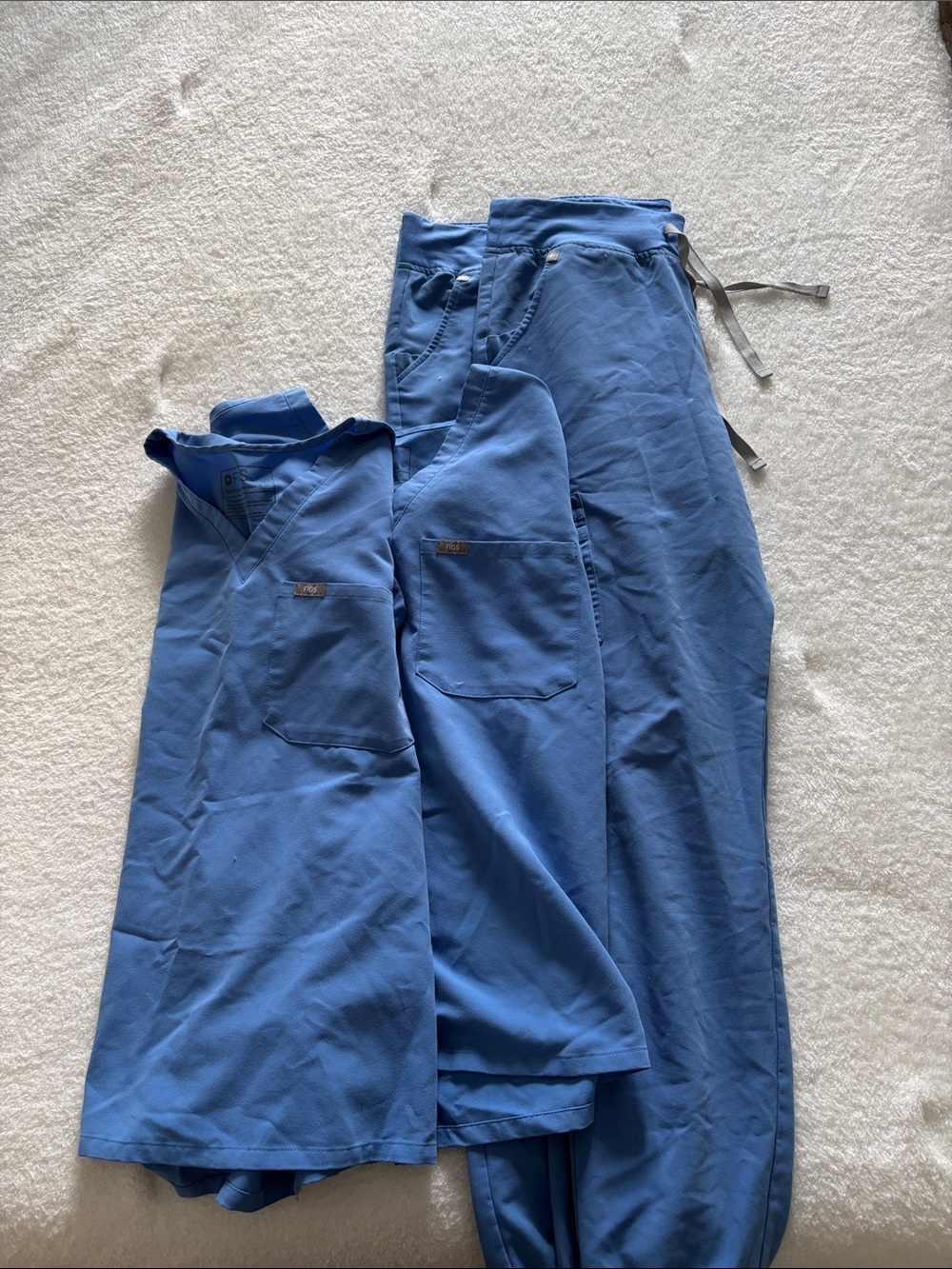 Figs Men's Blue Jogger-Style Scrub Pants with Drawstring